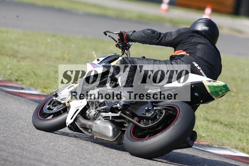 /45 10.08.2025 Plüss Moto Sport ADR/Einsteiger/585